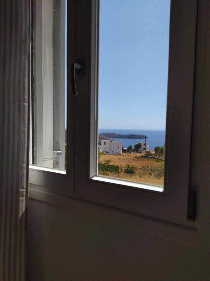Gaia Serifos Apartments Rámos Room photo