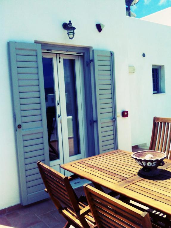 Gaia Serifos Apartments Rámos Room photo