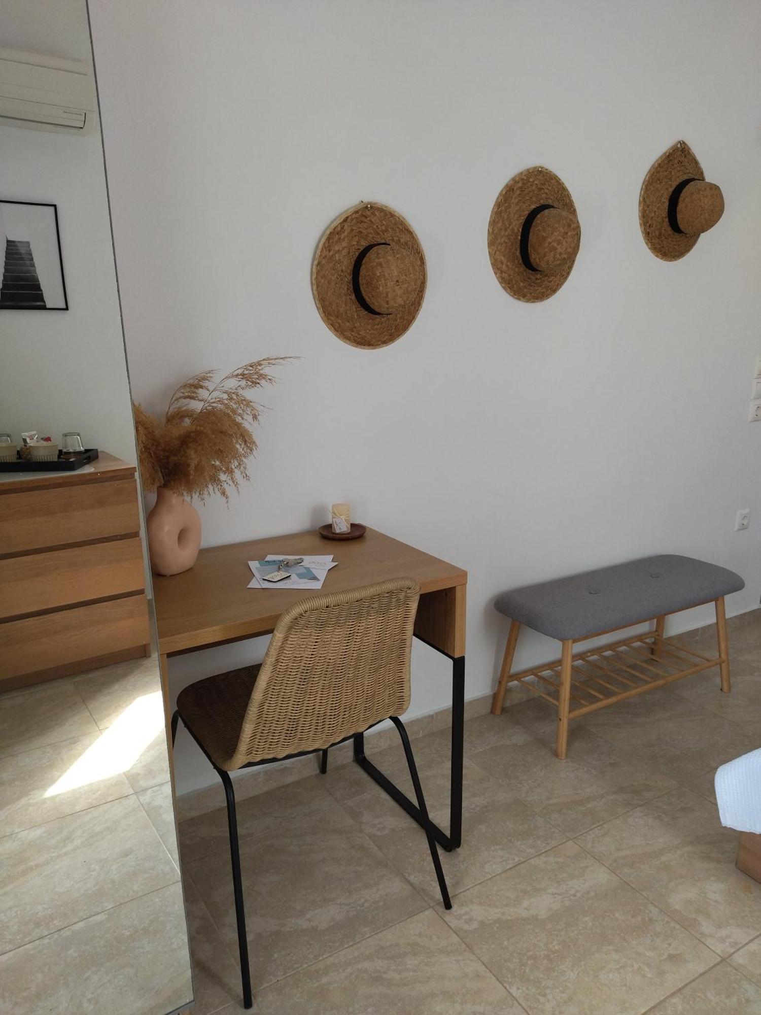 Gaia Serifos Apartments Rámos Room photo